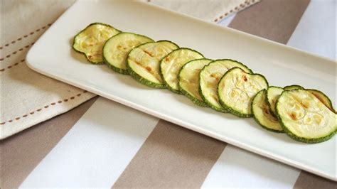 COME SANO Y FÁCIL CALABACÍN A LA PLANCHA EN FREIDORA DE AIRE ZUCCHINI