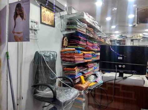 Roopa Handlooms Mangalagiri Cotton In Kukatpally Housing Board