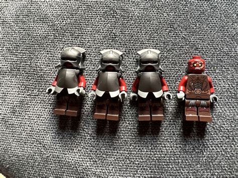 Lego minifigurki uruk hai 4 sztuki LOTR Hobbit Lord of the rings Gdańsk