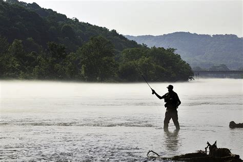 12 Top Rated Fly Fishing Destinations In Tennessee Planetware