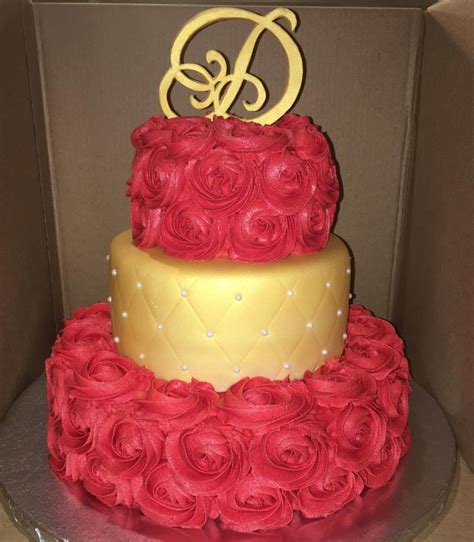 Red And Gold 2 Tier Cake - Robert Blair Torta Nuziale