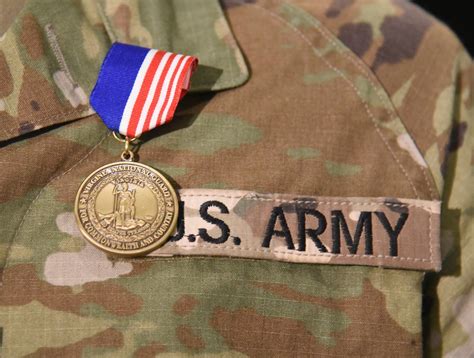 Vng Soldiers Awarded Va Governors National Service Medal Virginia