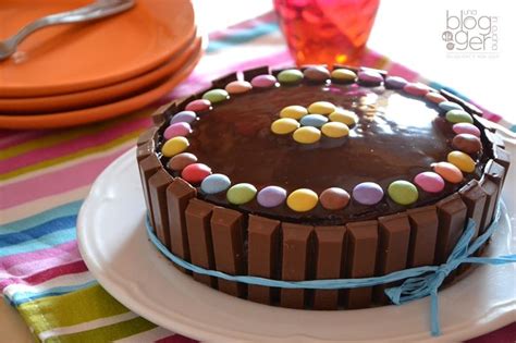 Torta Al Cioccolato Ricetta Facile Per Compeanni Di Bambini Con Kit Kat E Torte Ricette