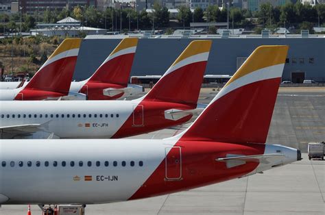 Ugt Y Ccoo Anuncian Una Huelga En El Handling Iberia Para Los D As