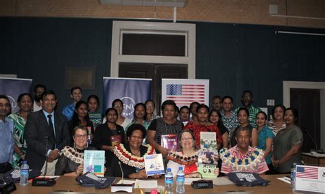 Us Embassy Donates Medical Textbooks To Fnu S College Of Medicine Ss