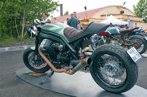 Присоединения коляски к Moto Guzzi Griso V8 - Третье Колесо