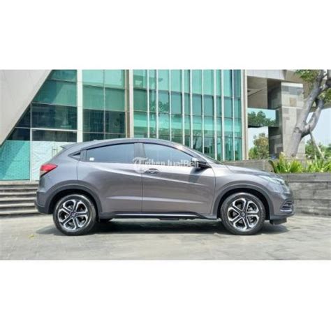 Mobil Honda HRdiV 1 5 SE Spesial Edition 2019 Automatic Bekas Terawat