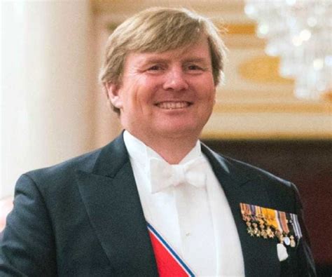 King Willem-Alexander Biography - Facts, Childhood, Family Life ...