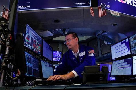 Us Stocks Wall Street Ends Mixed As Inflation Data Buoys Optimism