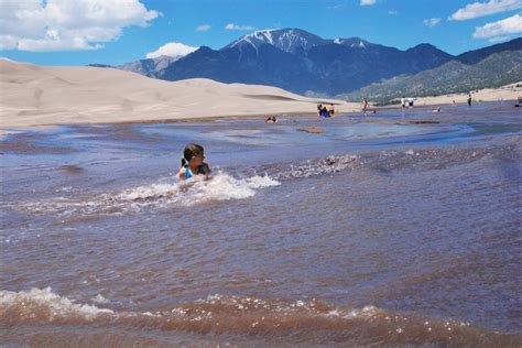 Best Time To See Medano Creek Great Sand Dunes National Park And