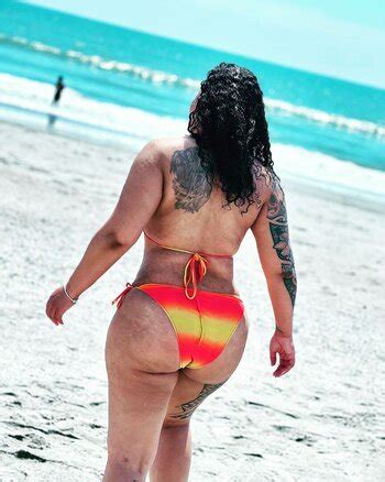 AJ Perry Bighairgreeneyes Bighairgreeneyes Nude Leaks OnlyFans TheFappening