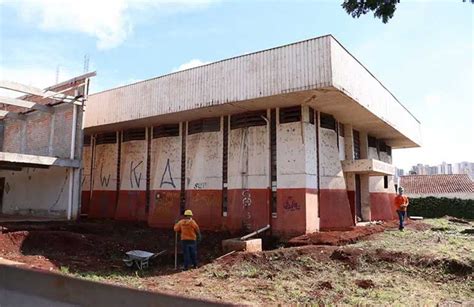 Prefeitura retoma construção de nova sede da Secretaria de Educação