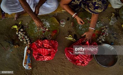 165 Pind Daan Stock Photos, High-Res Pictures, and Images - Getty Images