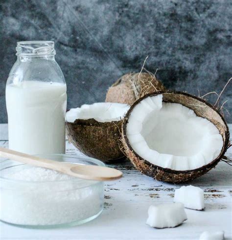 How To Make Coconut Milk 2 Easy Recipes Clean Cuisine