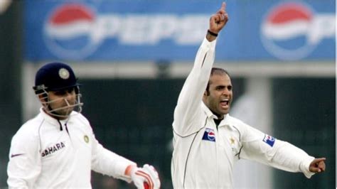 Virender Sehwag Was Easiest to Dismiss, Most Difficult to Bowl at Was ...