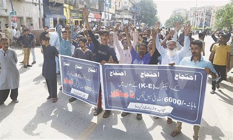 Traders Protest Against Ke For Charging Rs6000 Sales Tax Business Dawncom