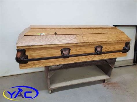 Wood Casket - YAC Auctions