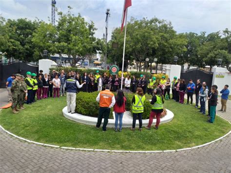 Simulacro de evacuación en el Centro de Rehabilitación Infantil del