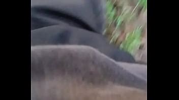 Piddling In The Wet Grass XVIDEOS