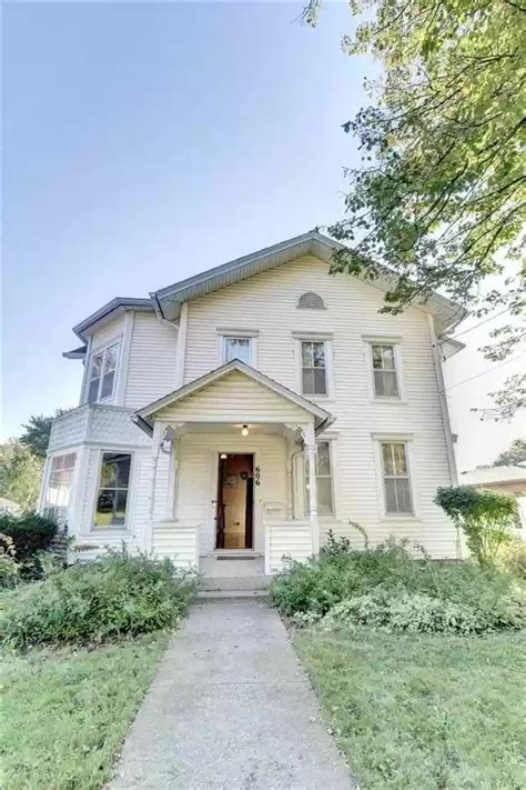 Sold Under 100k Sunday C1890 Victorian For Sale In Emmetsburg Ia