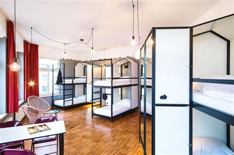 9 BEST Hostels in Berlin 2024 (Solo-Travel + Prices)