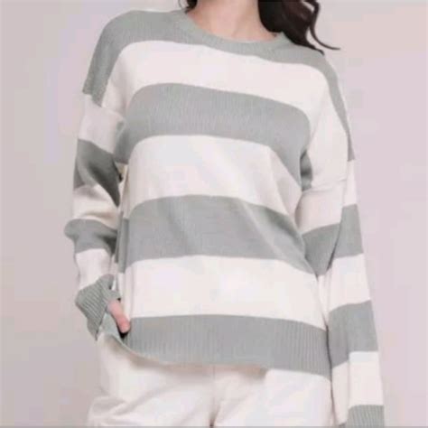 Jual Eira Sweater Rajut Oversized Atasan Knitted Oneck Shopee Indonesia