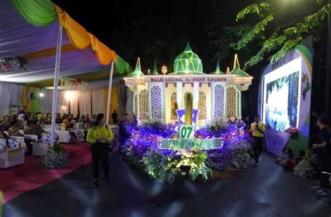 Pawai Taaruf Sambut Ribuan Kafilah Mtq Xxx Jatim Di Kota Pasuruan