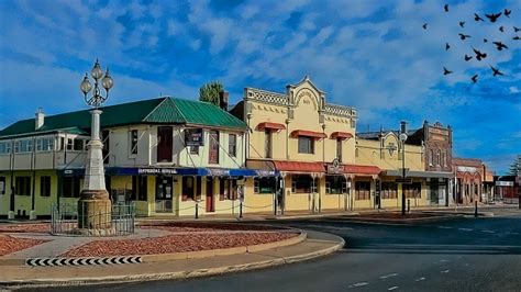 Glen Innes - a Renaissance - Australian Photography