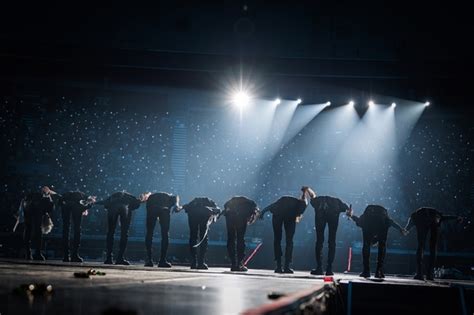 더보이즈 서울 앙코르 콘서트 성료 “체조 입성 꿈 이뤄줘 감사” 손에 잡히는 뉴스 눈에 보이는 뉴스 뉴스엔