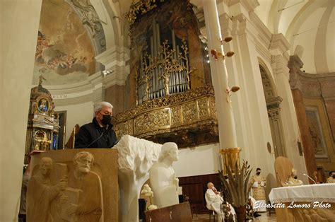 Pasqua Veglia Pasquale Nella Cattedrale Di Terni Mons