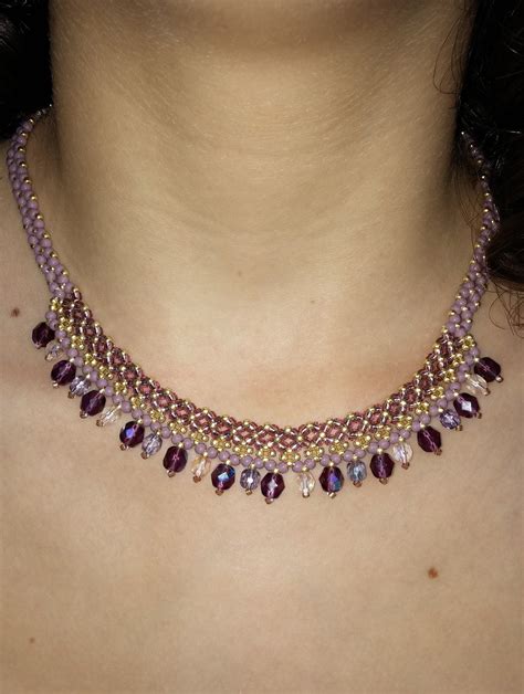 Collier en perles de rocaille et facettes de Bohème par Stéphanie CONSTANT