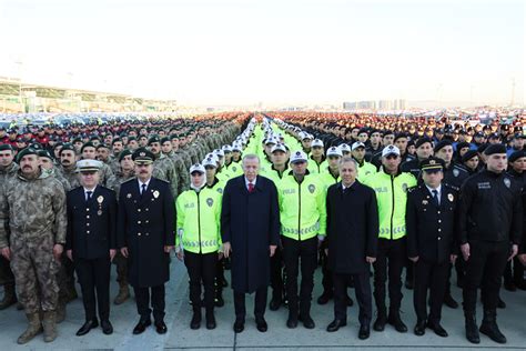 AKPli Hulki Cevizoğlu nun fotoğraf çekiminde Erdoğanın yanında yer