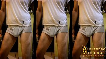 Sexy Alejandro Mistral Maduro Amateur Solo En Casa Se Divierte Bailando