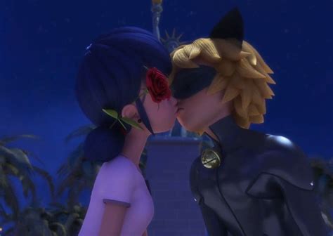 Marichat Kiss Exaltation En Chistes De Disney Memes De