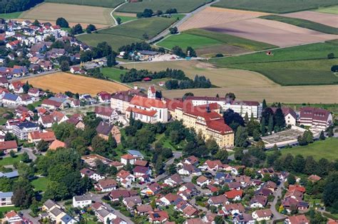 Reute Von Oben Geb Udekomplex Des Klosters Reute In Bad Waldsee Im