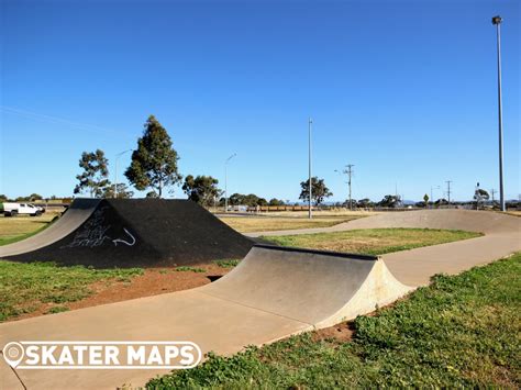 Melton South Skate Park Skater Maps Melbourne Skatepark Directory