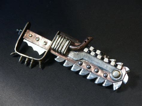 warhammer  ork chainsword replica gadgetsin