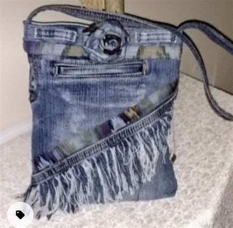 Pin On Bags Blue Jean Purses Blue Jeans Crafts Handmade Fabric Purses