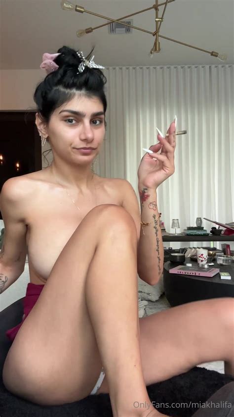 Mia Khalifa Bare Tits Feet Ppv EroSage