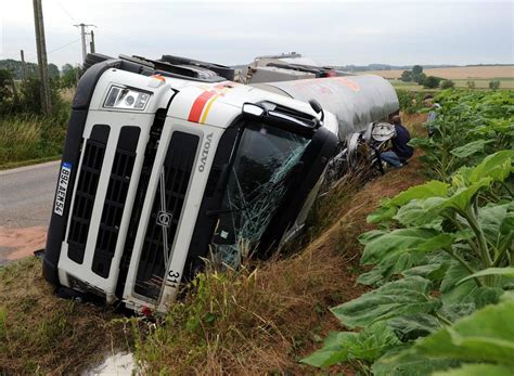 Camion De Lait Au Foss