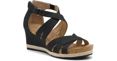 Adrienne Vittadini Timmy Wedge Sandal In Black Lyst