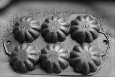 Gem And Muffin Pans The Cast Iron Collector Information For The