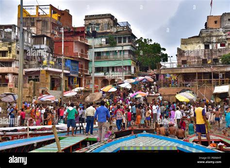 Dashashwamedh Ghat, Varanasi Stock Photo - Alamy