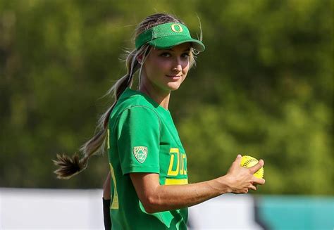 Oregon Softball Player Getting Marriage Proposals After Viral Video ...