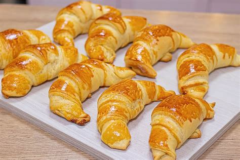 Croissant Caseiro Uma Obra Prima Da Confeitaria Francesa Feita Em Casa