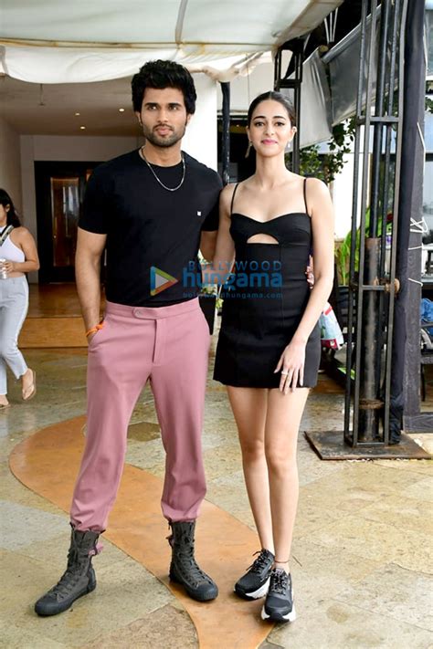 Photos Vijay Devarakonda And Ananya Panday Snapped At Sun N Sand Hotel