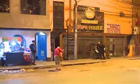 SJL Policía Nacional intervino a 30 personas en discoteca tras