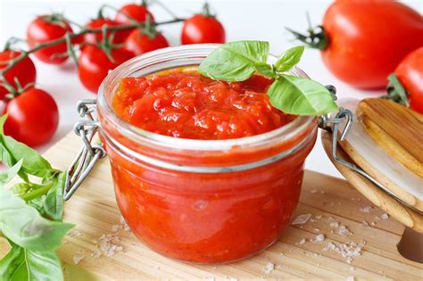 Cómo hacer salsa de tomate casera fácil Receta de cocina fácil y