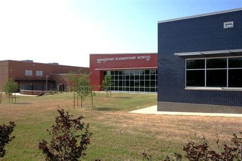 Bridgeport Elementary - Claycomb Associates, Architects