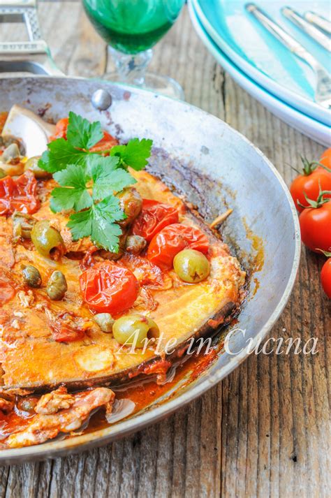 Pesce Spada Alla Siciliana In Padella Ricetta Veloce Ricette Piatti Di Cucina Cibo Etnico